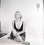 1954-09-15-NY-Halsman_Studio-in_skirt-034-1