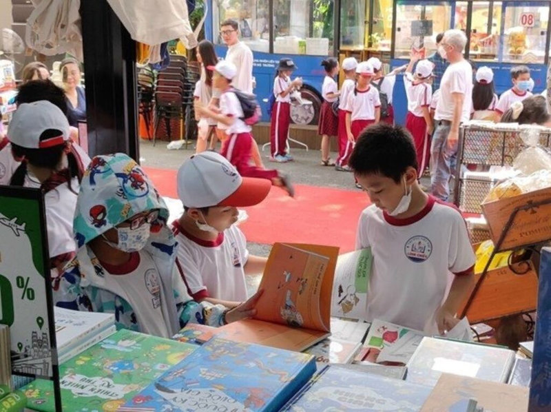 don livres bibliothèque de Hô Chi Minh-Ville