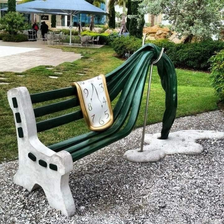 Dalii - Museum Petersburg Florida