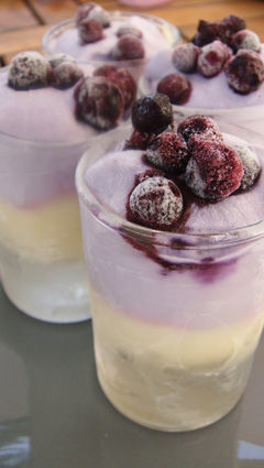 Verrines_myrtilles_petits_suisses_au_lemon_curd_1