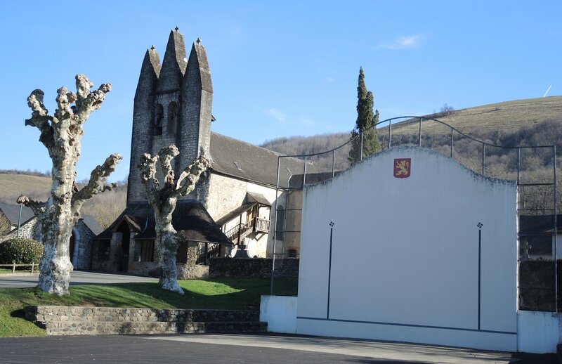 Gotein-Libarrenx, église (64)_001