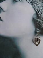 boucles d'oreilles steampunk engrenages laiton perle dans goutte dorée