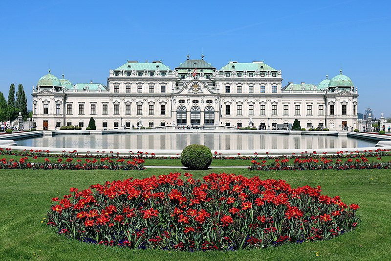 800px-Wien_-_Schloss_Belvedere,_oberes_(4)