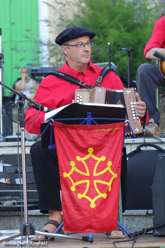 Photos JMP©Koufra 12 - Le Caylar - Los Musicaires del Castèl - 14072019 - 0374