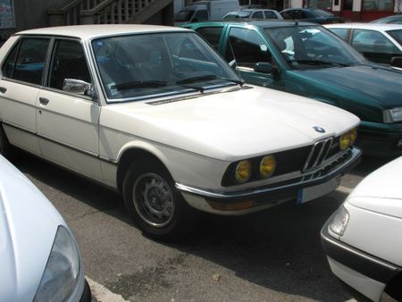 BMW520av1