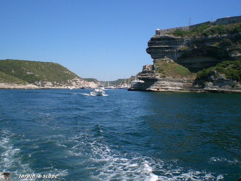 Bonifacio - Sortie du port