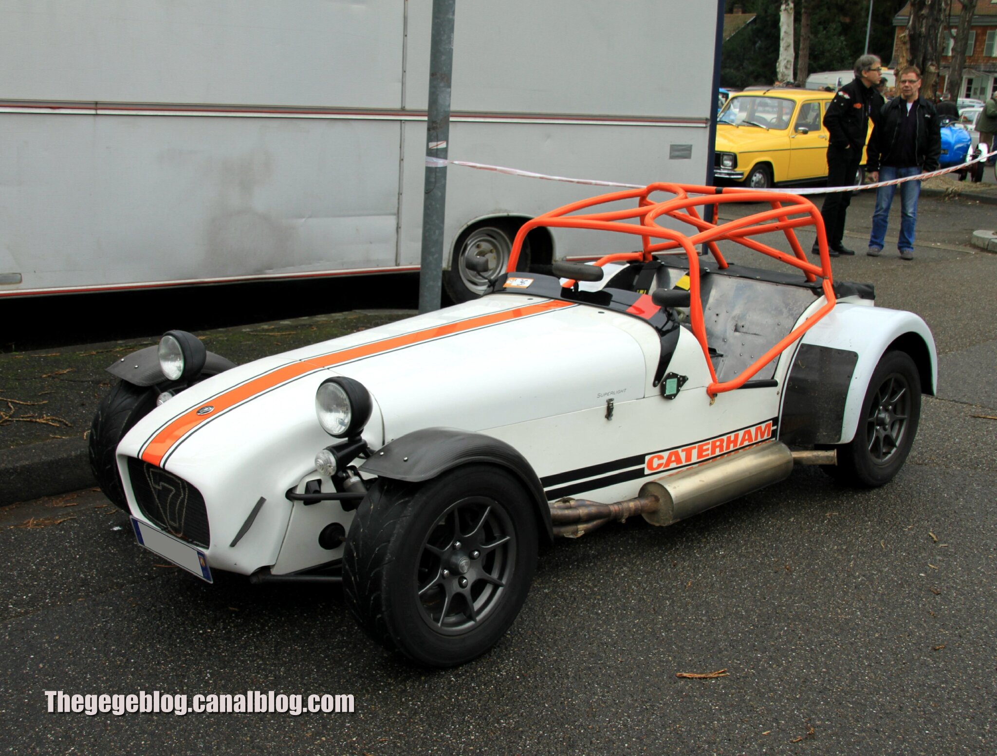 Caterham seven superlight de 1998 (Retrorencard janvier 2013) 01