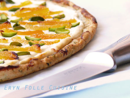 tarte_fine_parmesan_basilic_chevre_abricot_pistache1