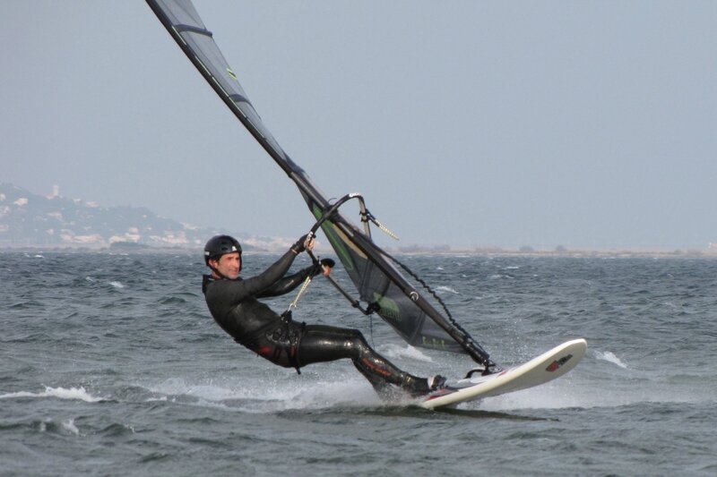 2011_03_01_windsurfeur_étang (19)