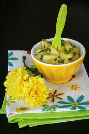 Tartare d'ananas au basilic 1