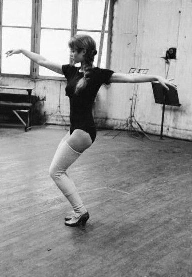 1956-02-salle_danse-by_sadovy-010-1