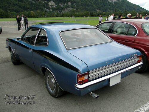 ford-cortina-tc-xl-2door-1970-1973-02