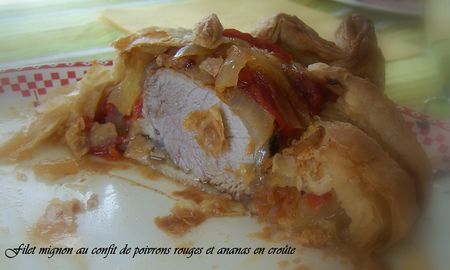 Filet_mignon_au_confit_de_poivrons_rouges_et_ananas_en_cro_te