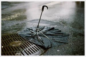 broken-umbrella1