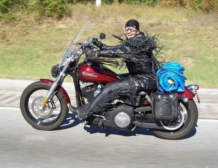 smile women motorcyclist on brenda fox fan page