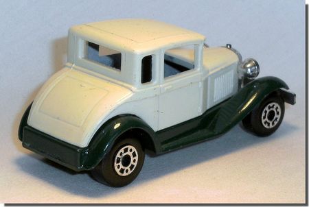 008 MB73 Ford Model A Voiture 2