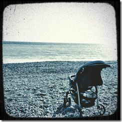 28. Première journée a la plage pour mon bébé
