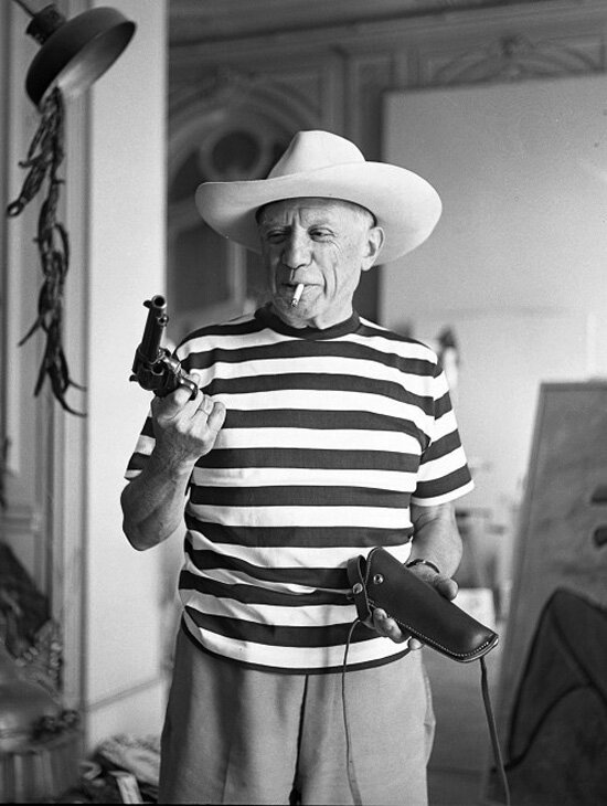 pablo-picasso pistola