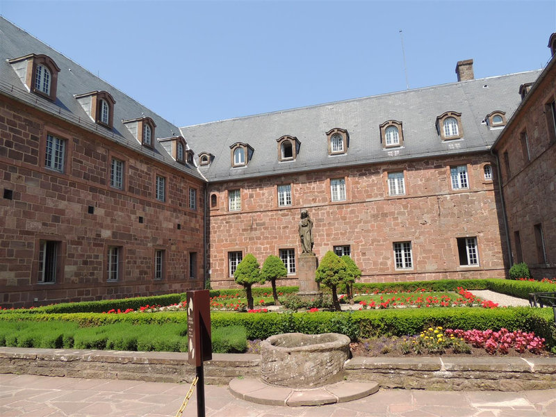 Abbaye de Hohenbourg
