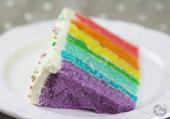 rainbow_cakeINTERIEUR_GATEAU_RAINBOW
