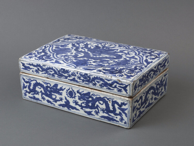 Boîte rectangulaire, Porcelaine, Dynastie Ming, période Longqing (1567 - 1572)