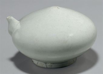 a_white_porcelain_water_dropper_joseon_dynasty_d5347209h