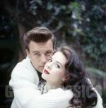 natalie_wood-1958-by_basch-with_robert_wagner-7