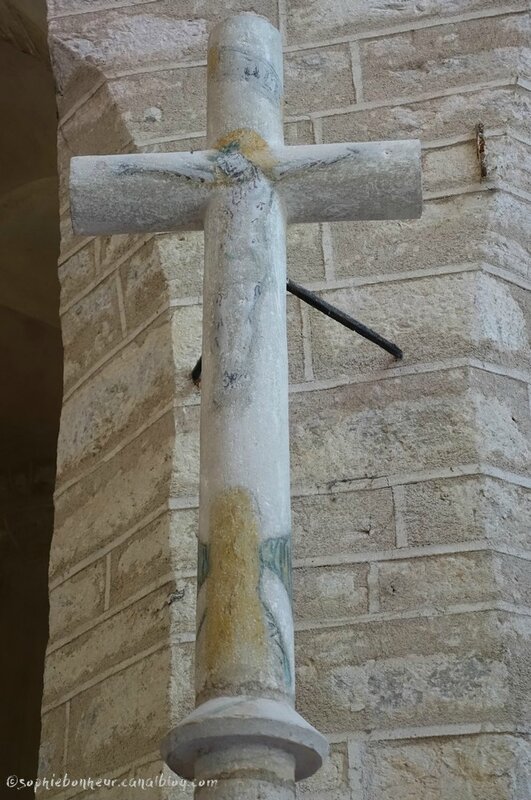 J2 baume abbaye croix