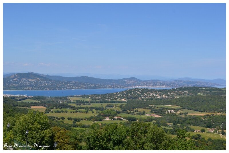 Vue Golfe de St Tropez depuis Gassin