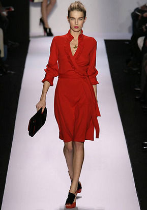DVF__t__2007_robe_portefeuille