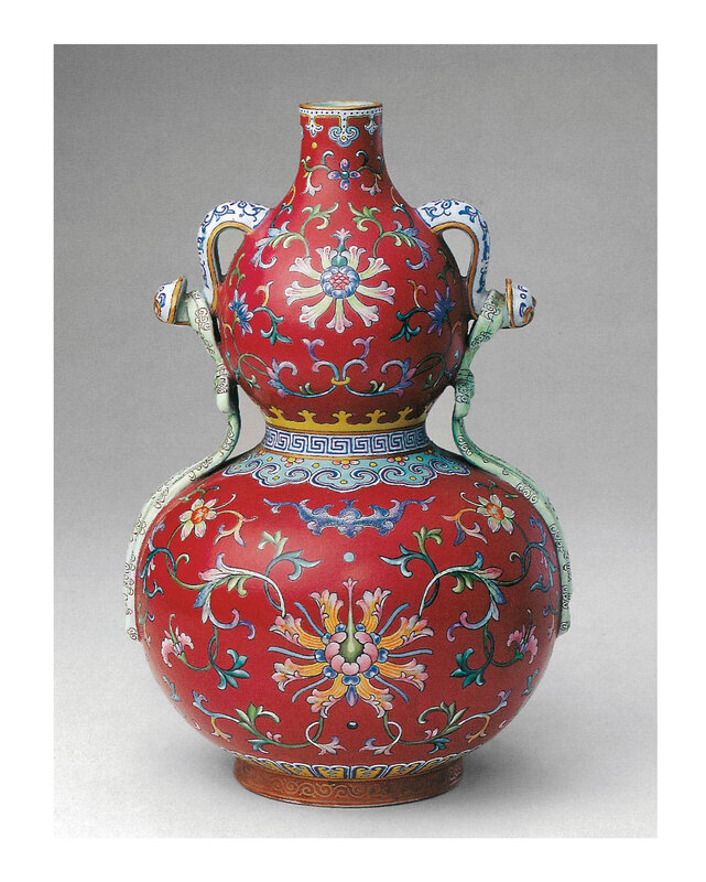 2013_HGK_03216_1922_002(an_exceptionally_fine_and_rare_pair_of_ruby-red_ground_famille_rose_va)