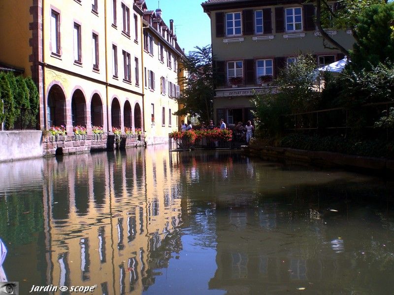 Au fil de l'eau en barque sur La Lauch…
