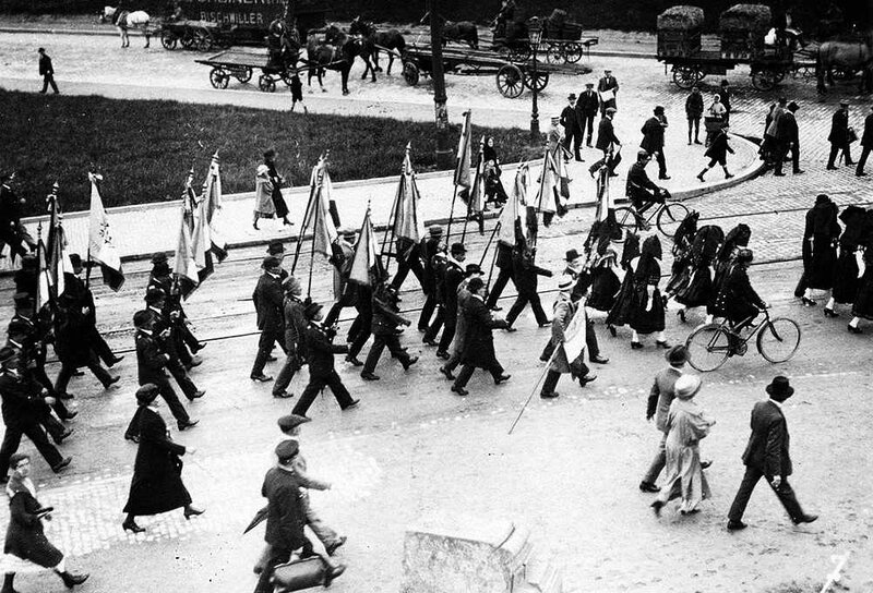 [Strasbourg_Entrée_des_troupes_françaises_[