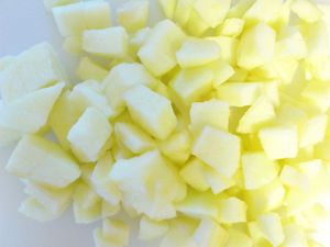 pomme coupé en cube