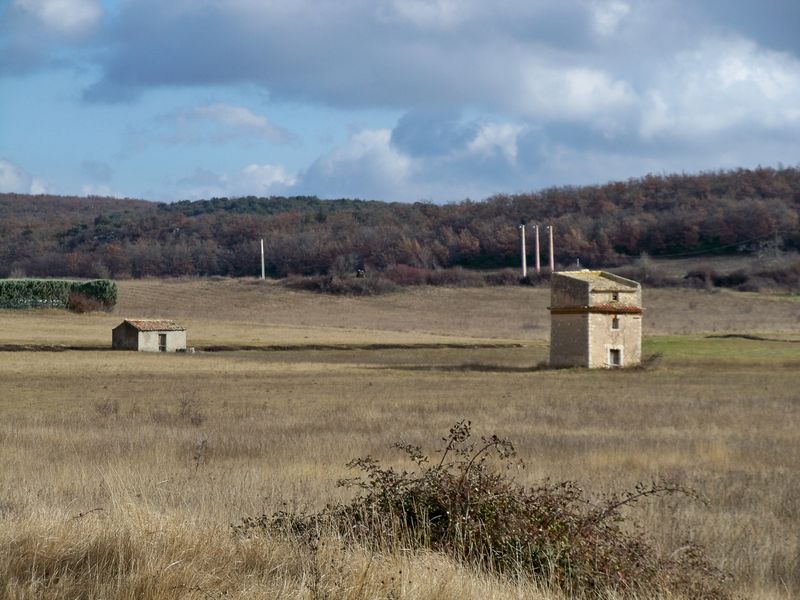 Pigeonnier-Simiane-04