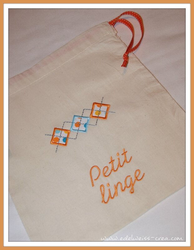 Sac brodé pour petit linge