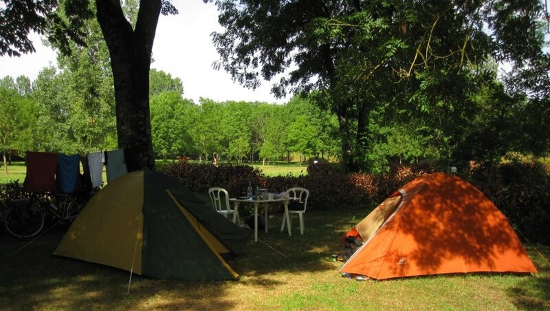 6 - Camping Les trois Ours - Montbarrey - Ma 6 juil 2010