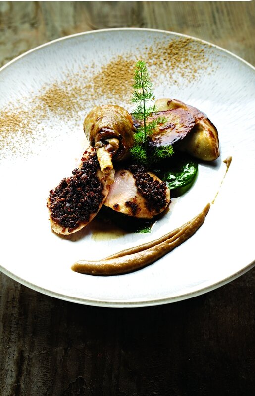 Pintade fermière Auvergne farcie forestiere_credit Ludovic Combe