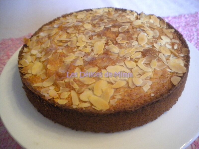 Gâteau fondant aux amandes 3