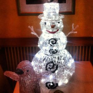 Lightly_snowman