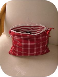 Trousse_rouge