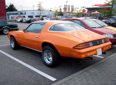 Chevrolet_camaro_sport_coupe_de_1979__Rencard_du_Burger_King__03