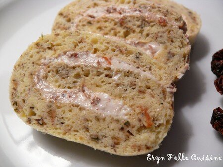 roule_parmesan_origan_creme_tomates_sechees4
