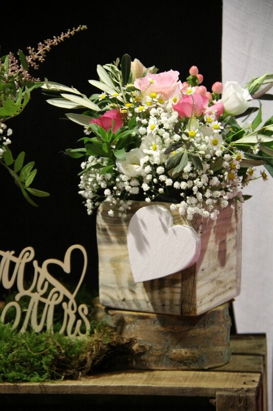 Décoration mariage - Petit centre de table champêtre - création La Saladelle - Atelier floral Perpignan et Pyrénées-Orientales 02