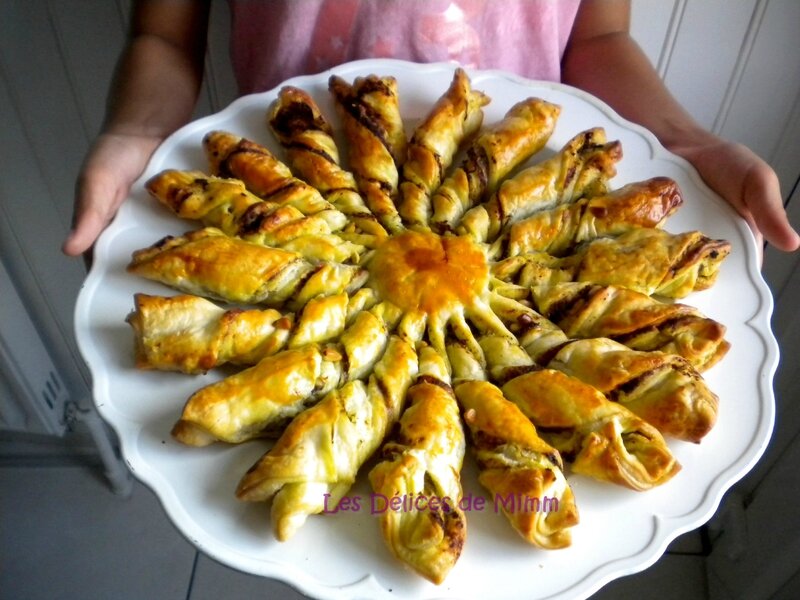 Soleil feuilleté pesto, pignons et parmesan pour l’apéro 2