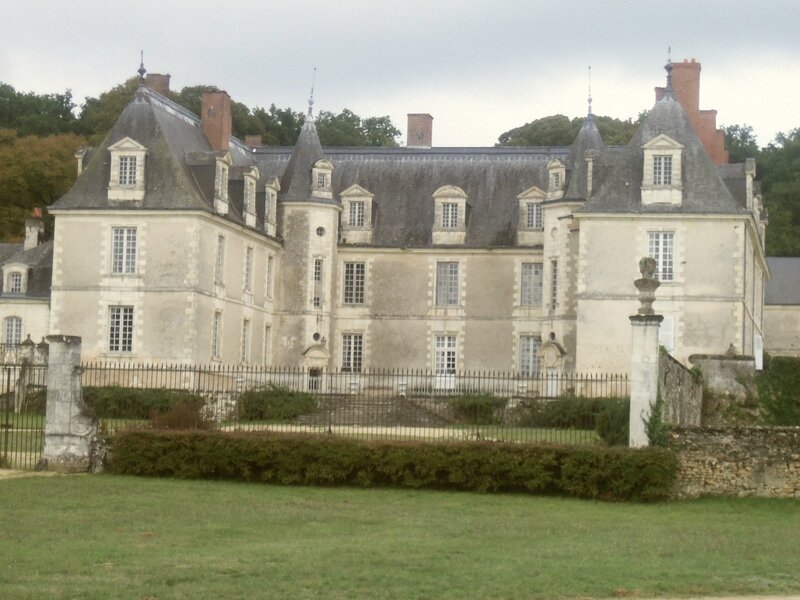 CHATEAU GIZEUX (1)