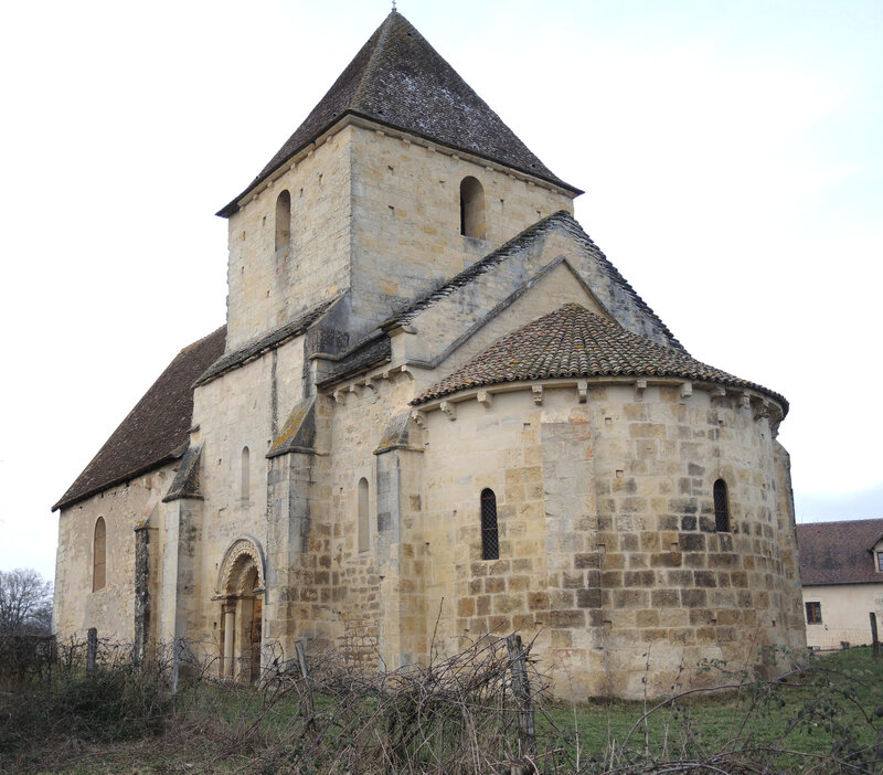 Fleury, chapelle romane (58)