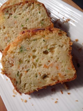 CAKE AU CRABE ET A LA CIBOULETTE... recettes CAKE AU CRABE ET A LA CIBOULETTE...