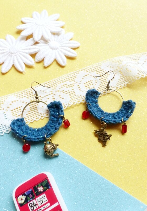 bracelet-boucle-oreilles-livre-rock-my-laine-02