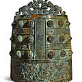 An archaic <b>bronze</b> <b>bell</b> (bo), Western Zhou dynasty (c. 1046 – 256 BC)
